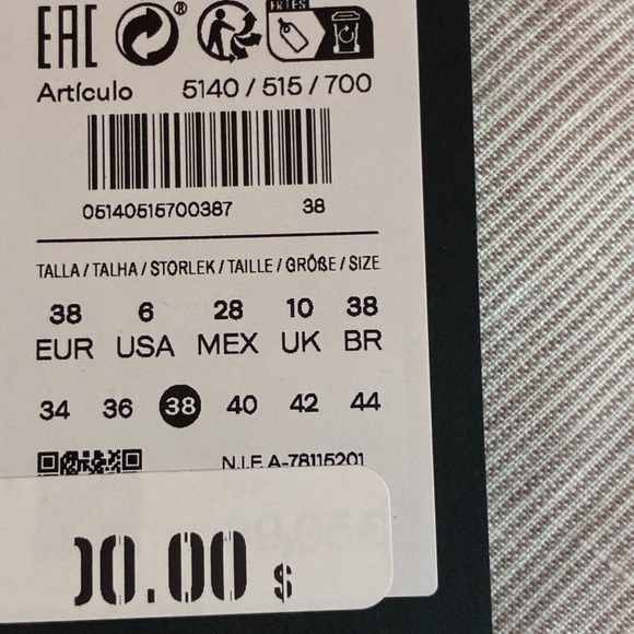 NWT. Massimo Dutti Beige Shirt 100% Linen Pinstriped Flowing Shirt. Size 6. - Picture 12 of 12